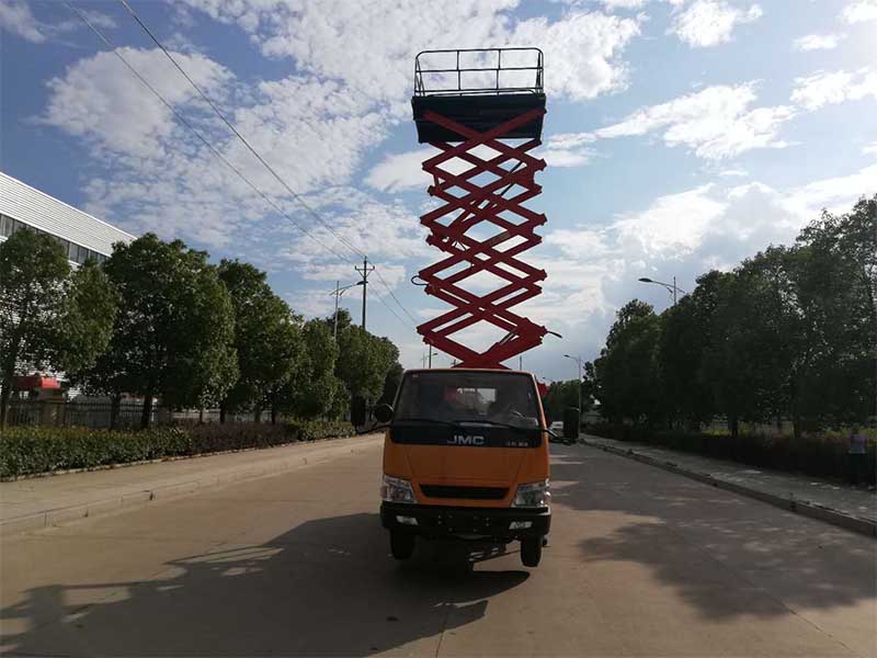 江鈴10米升降平臺(tái)式高空作業(yè)車(chē)