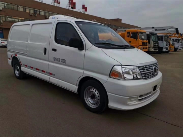 （國(guó)六面包型）金杯新快運(yùn)面包冷藏車