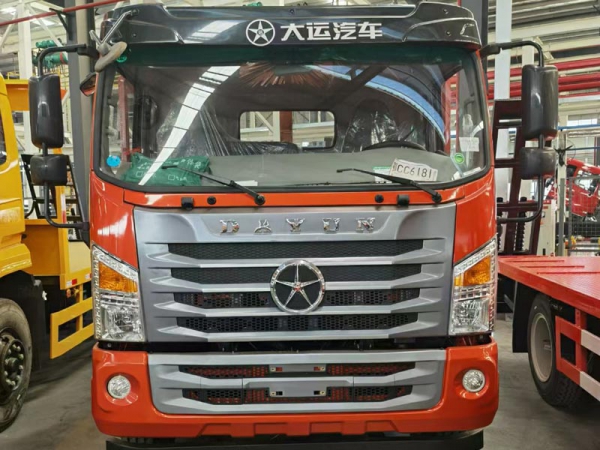 （國(guó)六）湖北大運(yùn)G6黃牌平板車